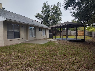 2729 Foxwood Ct, Orlando, FL 32818 - photo 5