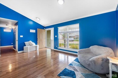 3903 Triple Crown Dr, Florissant, MO 63034 - photo 3