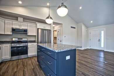 2435 Timberstone Dr, Elkhart, IN 46514 - photo 4