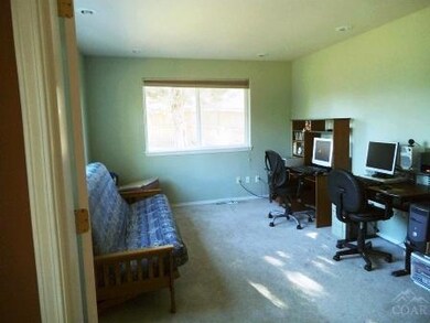 2003 SE Fairwood Dr, Bend, OR 97702 - photo 6