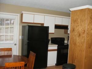 3804 W Overland Cir, Harrison, AR 72601 - photo 6