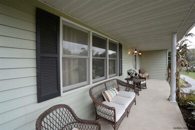 1517 Maple Crest Dr, Castleton-On-hudson, NY 12033 - photo 3