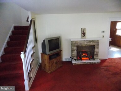 411 Benson Ave, Glenolden, PA 19036 - photo 6