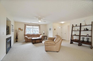 9315 Polaris Green Dr, Columbus, OH 43240 - photo 5