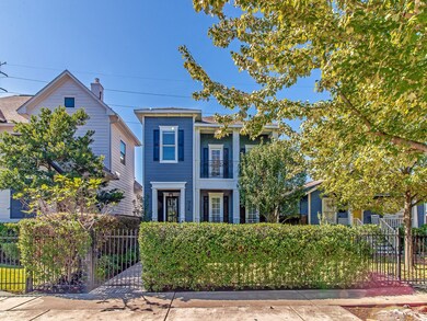 739 Allston St, Houston, TX 77007 - photo 2