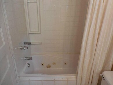 Full Bath. Jetted Tub welcomes you to come in and 