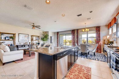 The Delray-small-007-6-Kitchen-666x445-7