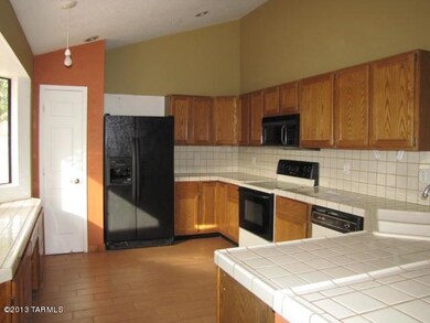022-194591 kitchen 8
