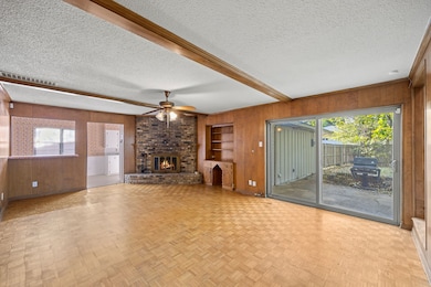 6925 Galemeadow Cir, Dallas, TX 75214 - photo 4