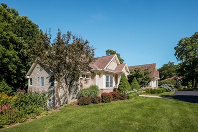 002-Front_View-1936970-medium
