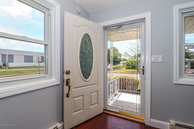 Foyer 1