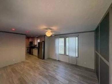 328 W 53rd St unit 11, Anderson, IN 46013 - photo 3