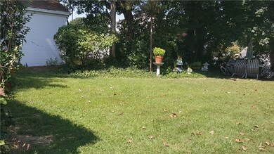 93 Rhode Island St, Cranston, RI 02920 - photo 4