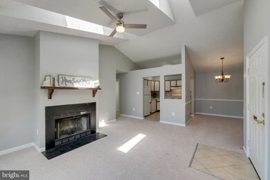 112 Timberlake Terrace unit 10, Stephens City, VA 22655 - photo 6