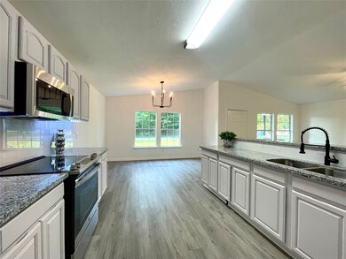 26664 E Christine Dr, Splendora, TX 77372 - photo 3