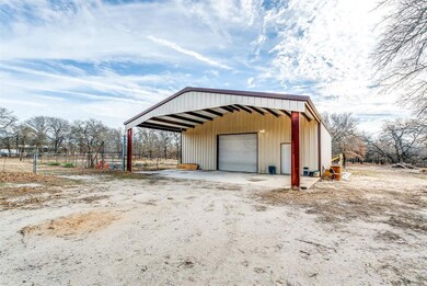 503 Windsor Ln, Springtown, TX 76082 - photo 4
