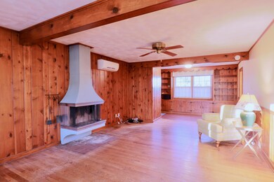 Knotty Pine Coziness