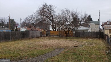 408 E Franklin St, Hagerstown, MD 21740 - photo 2