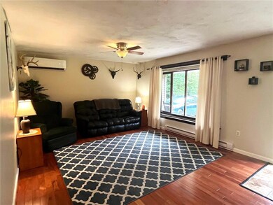 4135 Radiant Dr, Effort, PA 18330 - photo 6