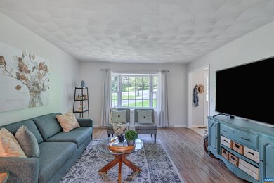 545 Willwood Dr, Earlysville, VA 22936 - photo 4