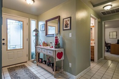 544 Kings Ct, Central Point, OR 97502 - photo 3