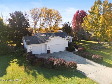 07-Aerial front of home