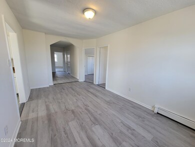254 Rockwell Ave unit B (UPSTAIIRS), Long Branch, NJ 07740 - photo 5