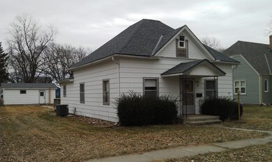 Front/North side