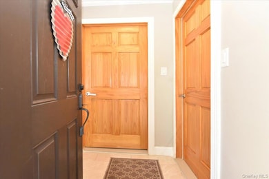 119 Sheridan Ave, Williston Park, NY 11596 - photo 3