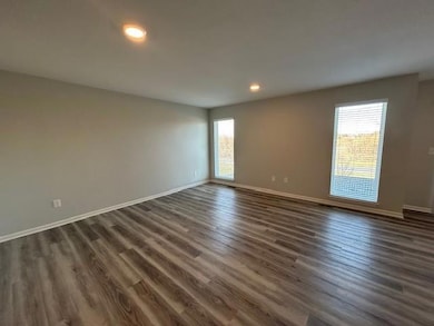 9802 E 219th Cir, Peculiar, MO 64078 - photo 3