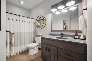 20687 Kayak Ct, Manchester, IA 52057 - photo 4