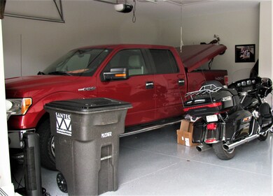 Mingo 3 car garage