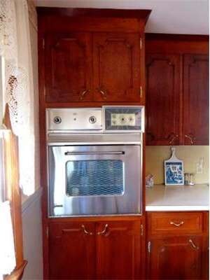 16 Hamilton Ave, Milford, MA 01757 - photo 7