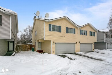 11-Front Exterior_1040