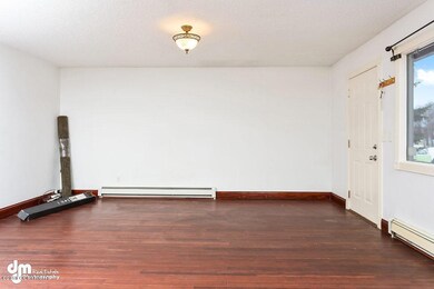 Living Room 9497-SMALL