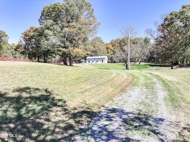 745 Sinking Springs Rd, Midway, TN 37809 - photo 7