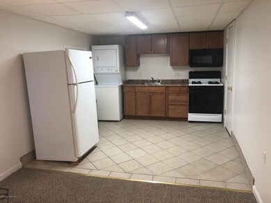 502 Cypress St, Throop, PA 18512 - photo 4