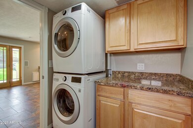 007_Utility Room