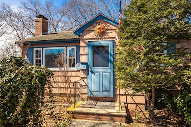 24 Graybriar Ln, Lynn, MA 01902 - photo 3