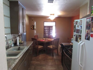1926 W 5th Place, Yuma, AZ 85364 - photo 3