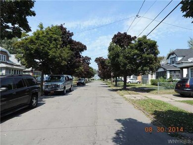 Other. Street / neighborhood view.