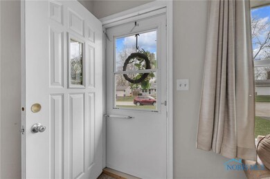 609 Charles Ave, Findlay, OH 45840 - photo 5