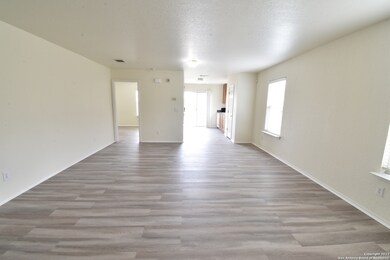 9114 Dublin Heights, San Antonio, TX 78254 - photo 6