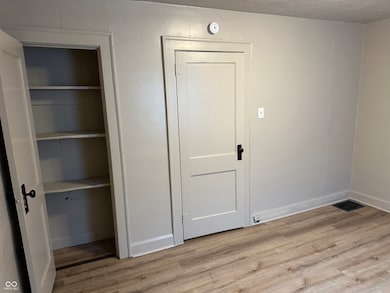 3046-3052 English, Indianapolis, IN 46201 - photo 4