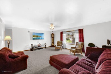 411 N Harvey St, Griffith, IN 46319 - photo 7