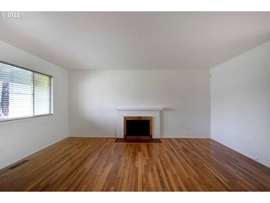 12720 SW Glenhaven St, Portland, OR 97225 - photo 3