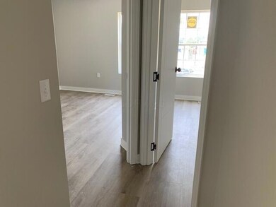 2582 Adda Ave, Columbus, OH 43231 - photo 5