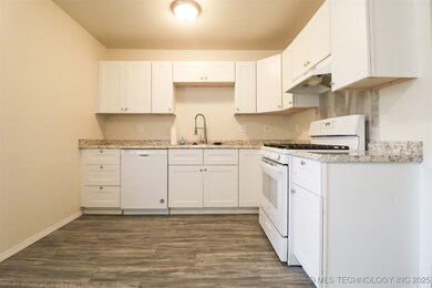 7367 S 58th West Ave, Tulsa, OK 74131 - photo 6