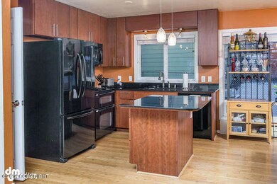 5001 Klondike Ave Anchorage AK-small-005