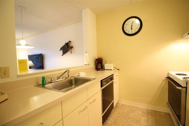 28 Packards Rd unit 406, Waterville Valley, NH 03215 - photo 3